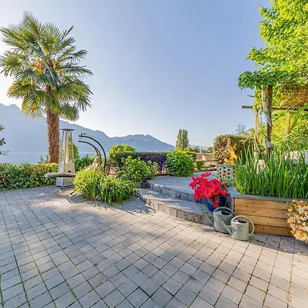 Frontlake Villa Tresserve